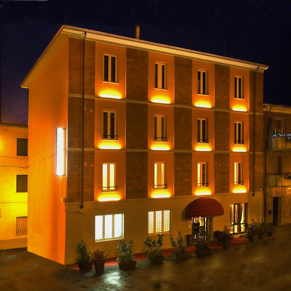 Hotel Due Spade Fidenza Exterior photo